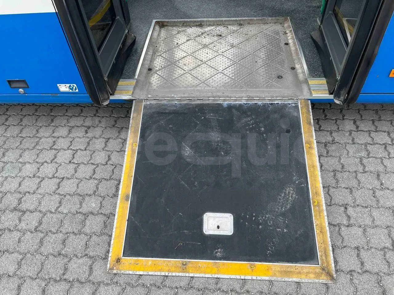 Mercedes-Benz Citaro O 530 628.02 - Euro 5 - 220 kW - 13.101 mt - platform open photo