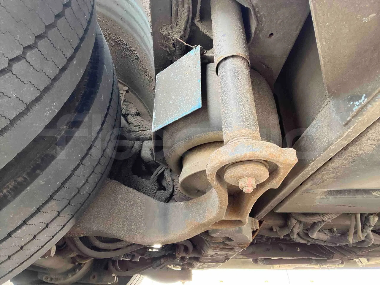 Mercedes-Benz Citaro O 530 628.02 - Euro 5 - 220 kW - 13.101 mt - axel 3 shock absorbers 1 right