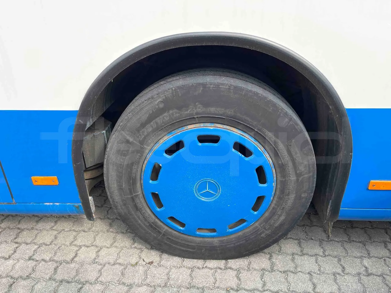 Mercedes-Benz Citaro O 530 628.02 - Euro 5 - 220 kW - 13.101 mt - rear left tire photo