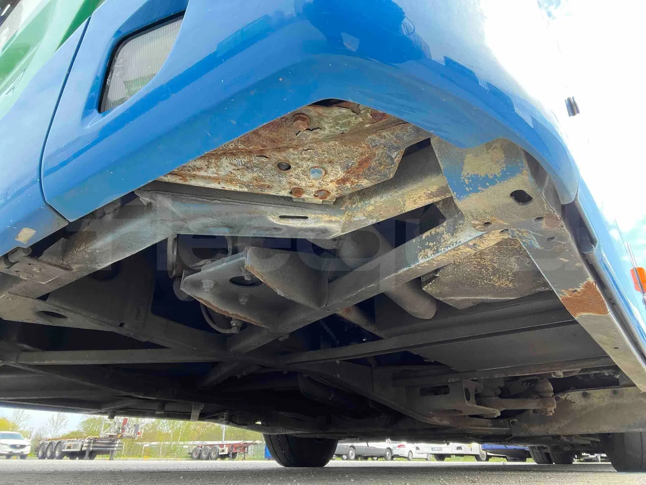 Mercedes-Benz Citaro O 530 628.02 - Euro 5 - 220 kW - 13.101 mt - front axle left side