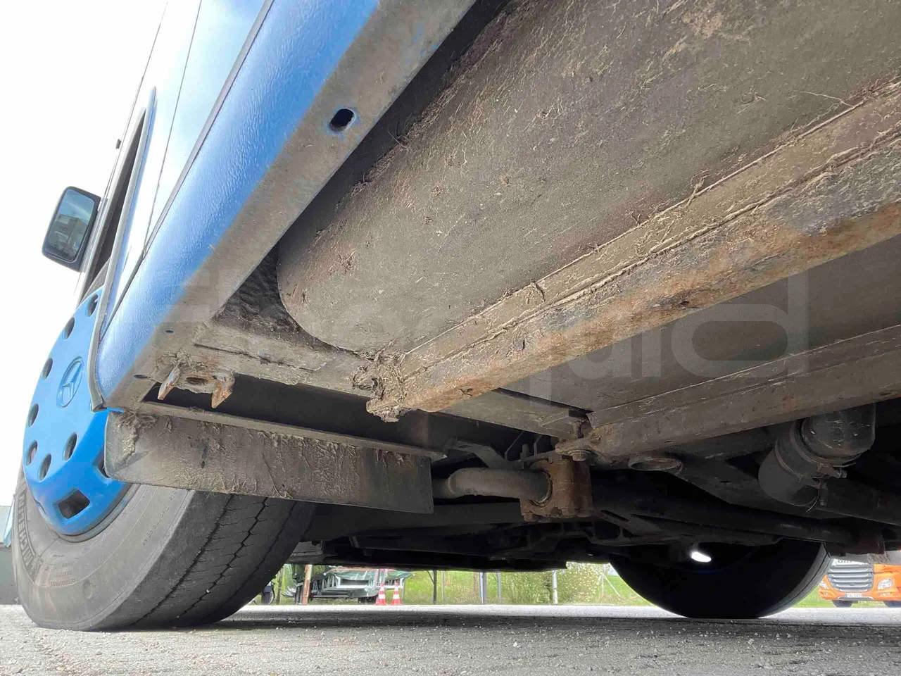 Mercedes-Benz Citaro O 530 628.02 - Euro 5 - 220 kW - 13.101 mt - central undercarriage photo