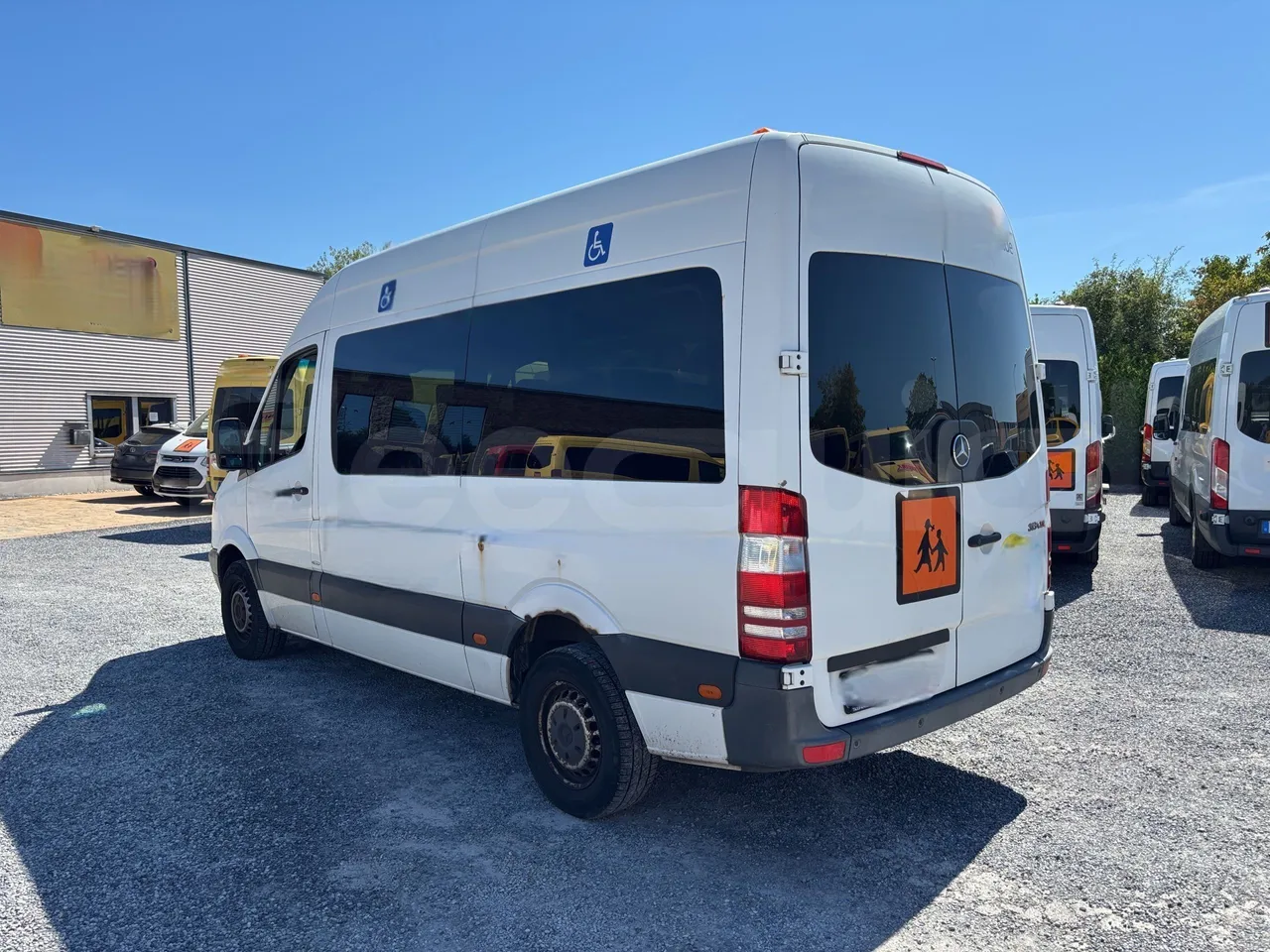 Mercedes-Benz Sprinter - 3/4 Rear Left Side