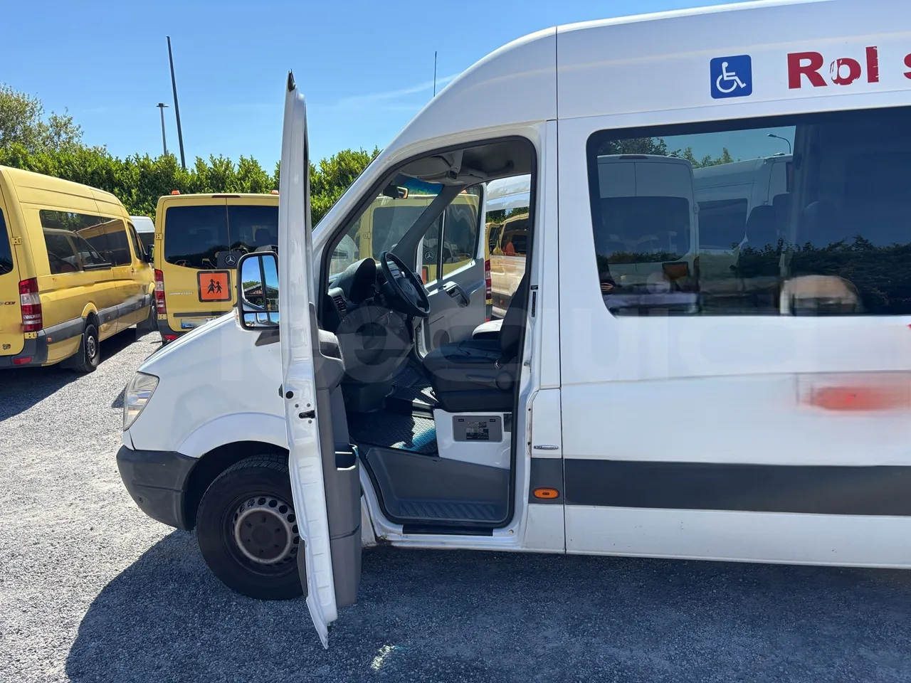 Mercedes-Benz Sprinter - Driver Door Open