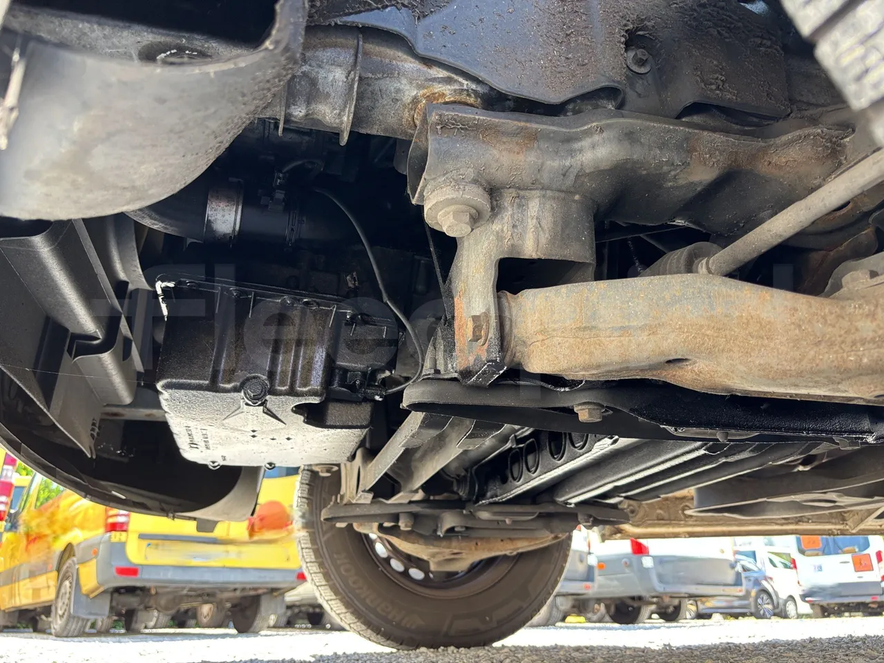 Mercedes-Benz Sprinter - Engine Without Protection