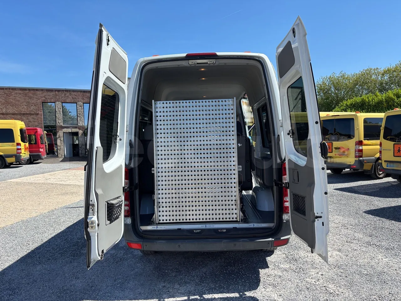 Mercedes-Benz Sprinter - Rear Doors Open