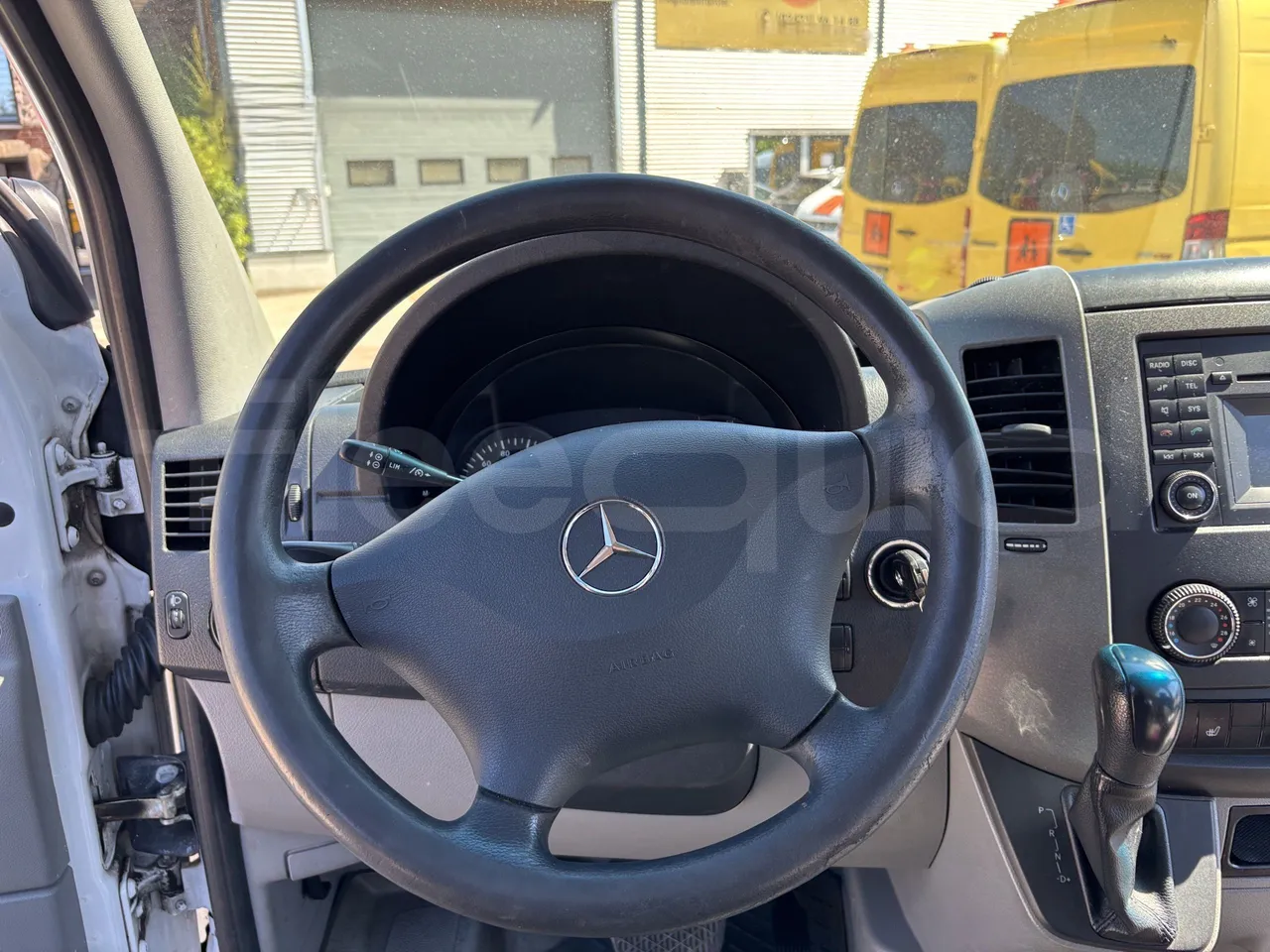 Mercedes-Benz Sprinter - Steering Wheel