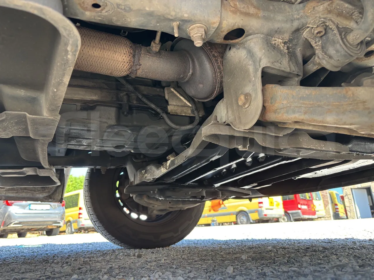 Mercedes-Benz Sprinter - First Axle Right Side