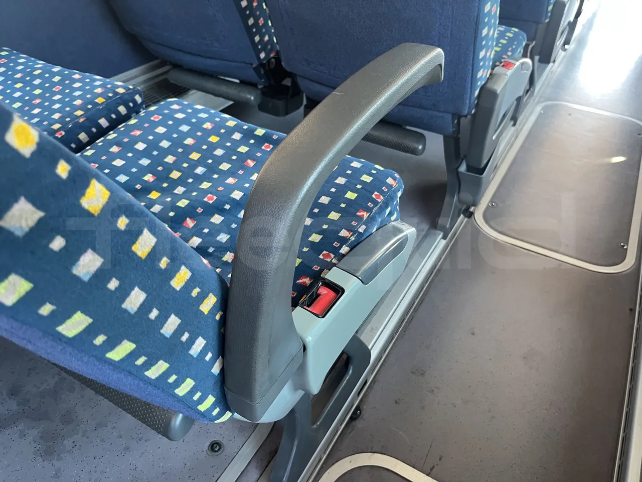 Setra S415 - Armrest