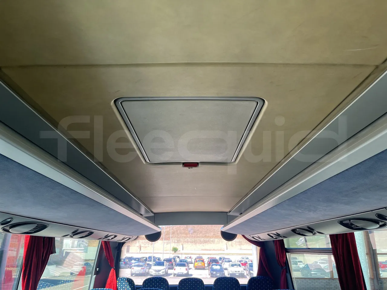 Setra S415 - Roof Hatch 2