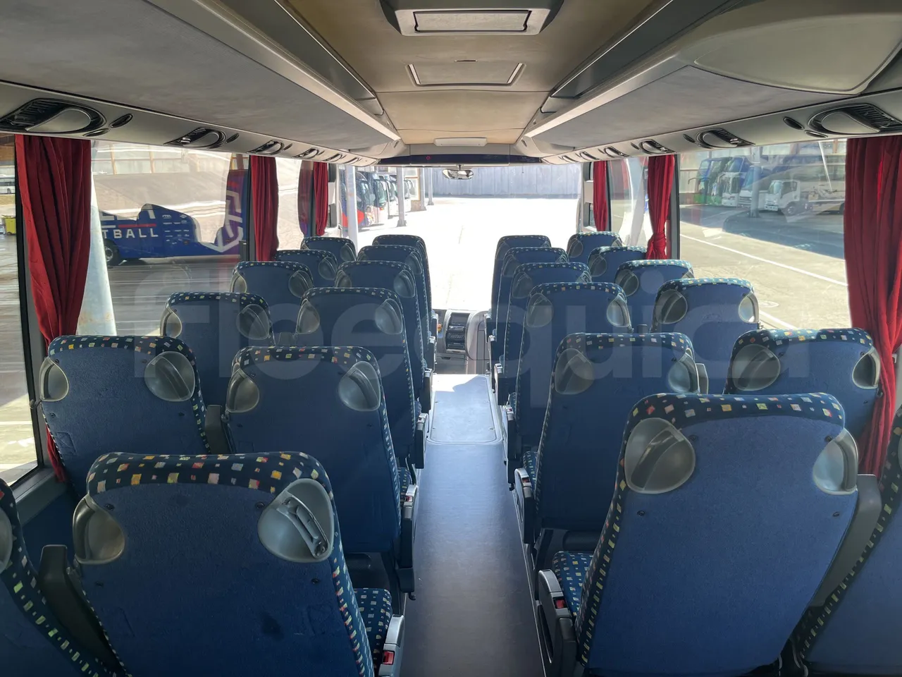 Setra S415 - Forward Seats From Middle Position