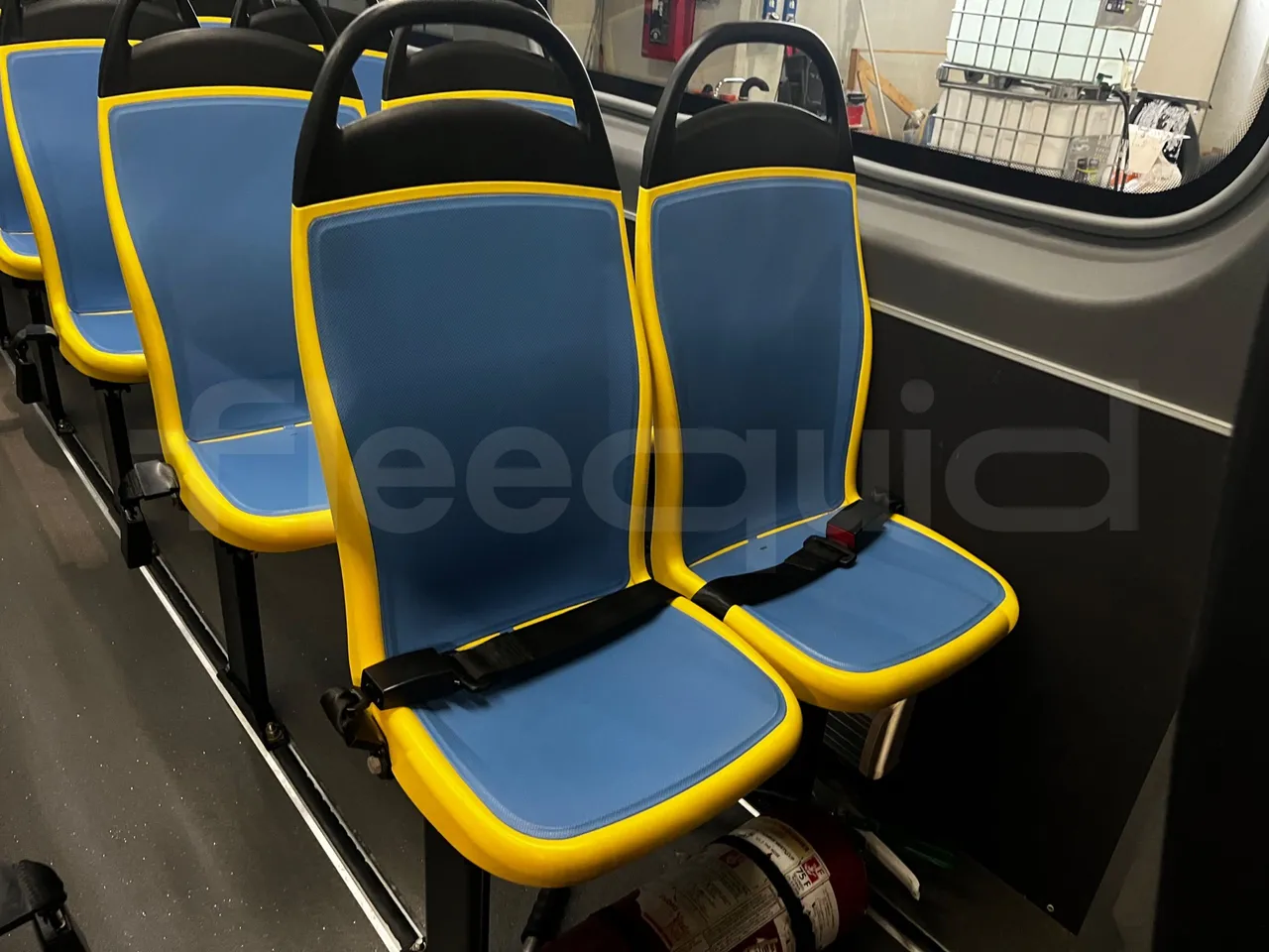 Mercedes-Benz Sprinter  906BB50-2 BUZOLA - Euro6 - 120kW - 7.361mt - toilette accessories photo