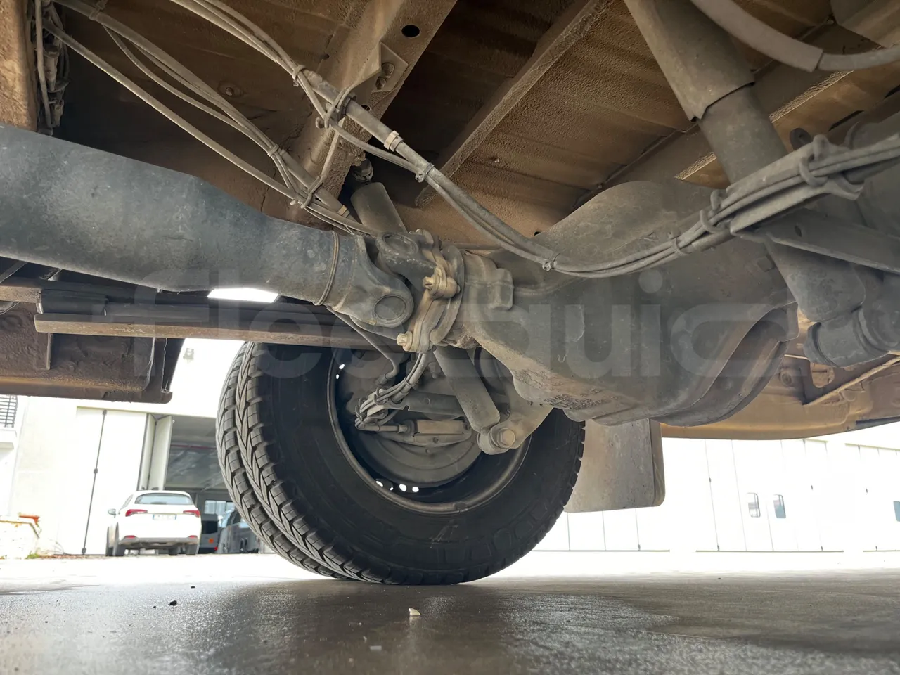 Mercedes-Benz Sprinter  906BB50-2 BUZOLA - Euro6 - 120kW - 7.361mt - front brake calipers left