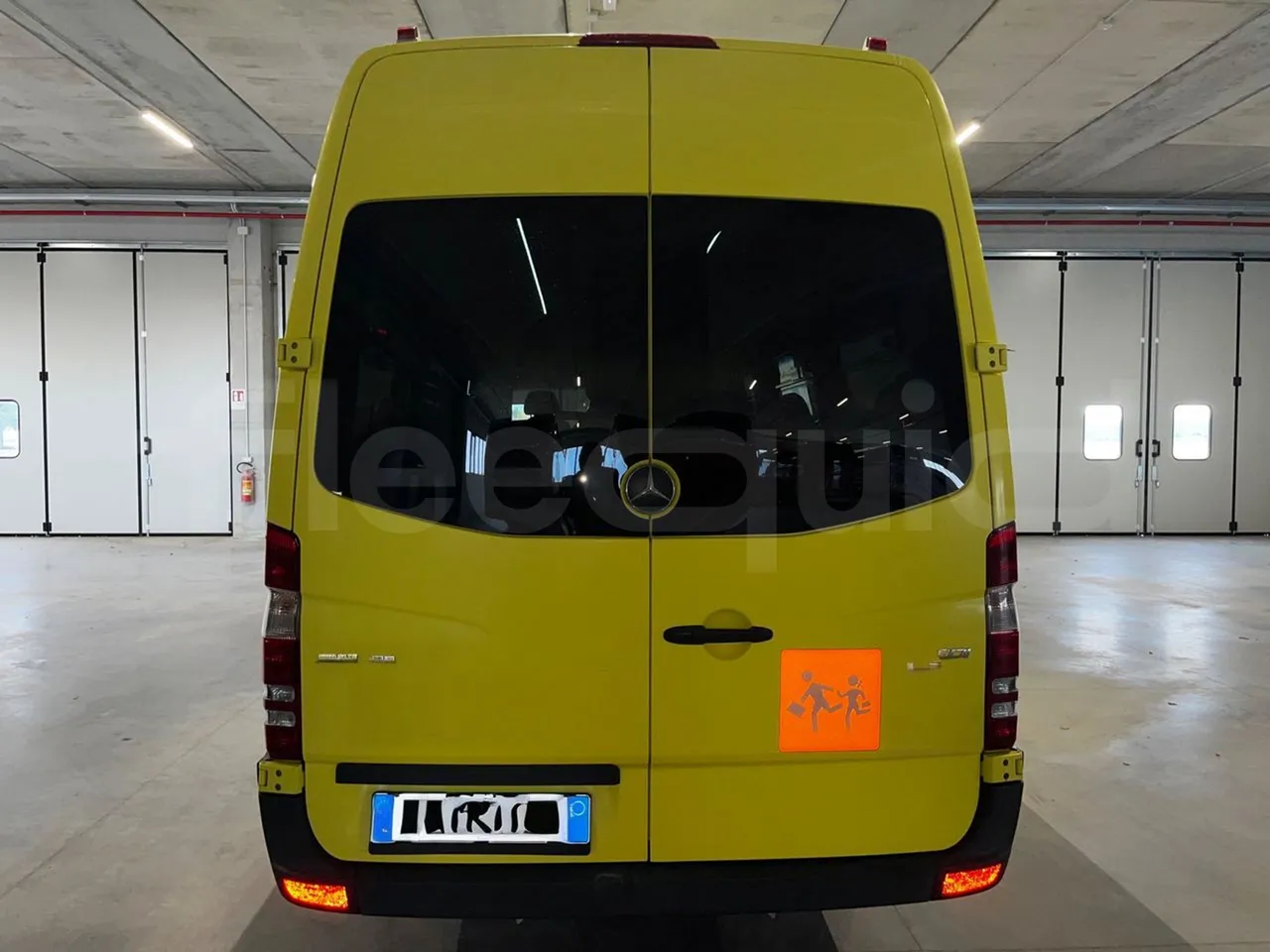 Mercedes-Benz Sprinter  906BB50-2 BUZOLA - Euro6 - 120kW - 7.361mt - rear hatch closed