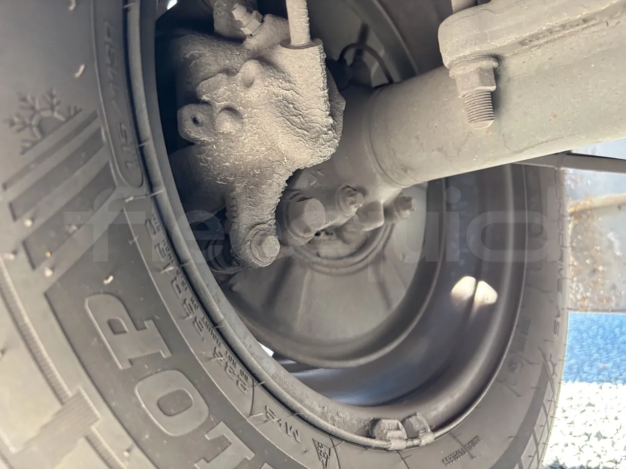 Mercedes-Benz Sprinter - Second Axle Caliper Brakes Right Side