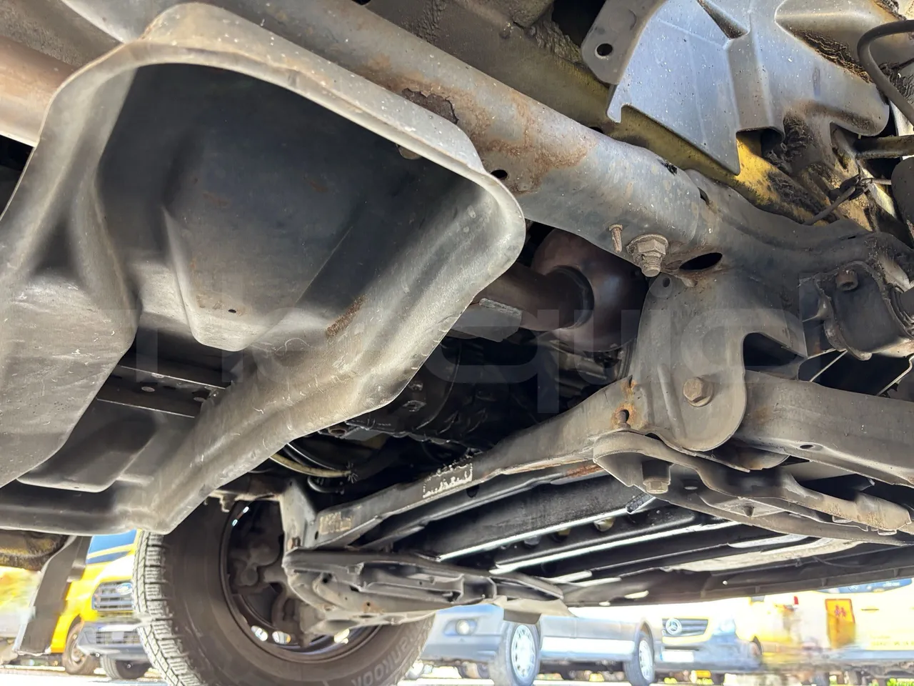 Mercedes-Benz Sprinter - First Axle Right Side