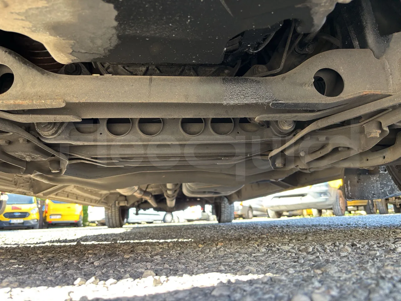 Mercedes-Benz Sprinter - Front Undercarriage