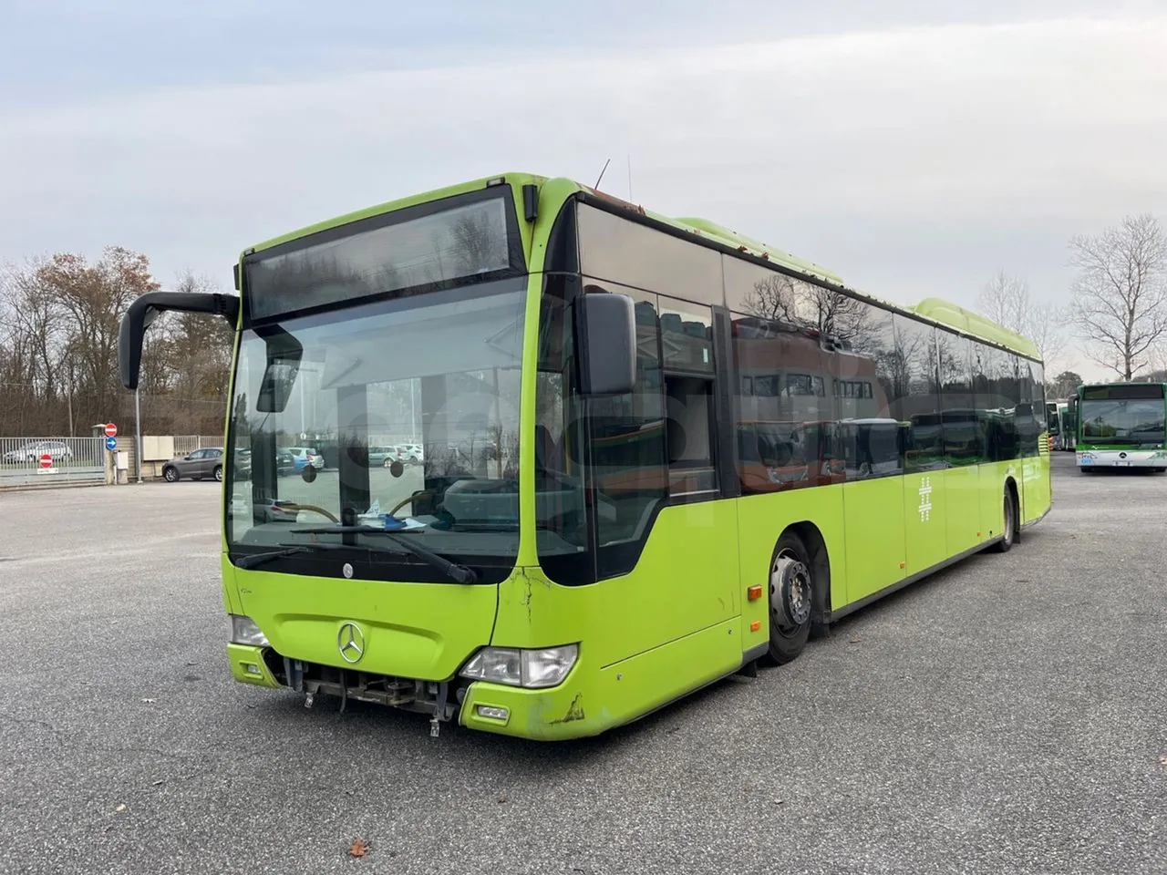 Mercedes-Benz Citaro O 530 LE - Euro5 - 220kW - 13.057mt - 3/4 front left
