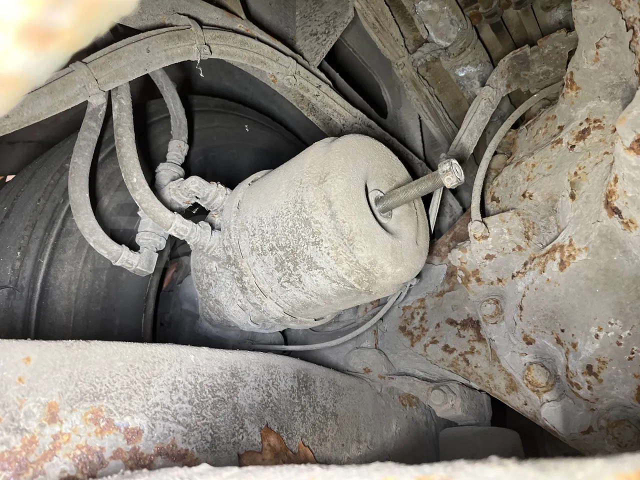 Mercedes-Benz Citaro O 530 LE - Euro5 - 220kW - 13.057mt - axle 2 caliper brakes left