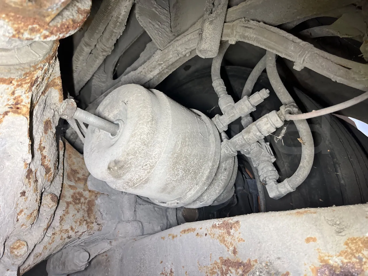 Mercedes-Benz Citaro O 530 LE - Euro5 - 220kW - 13.057mt - axle 2 caliper brakes right