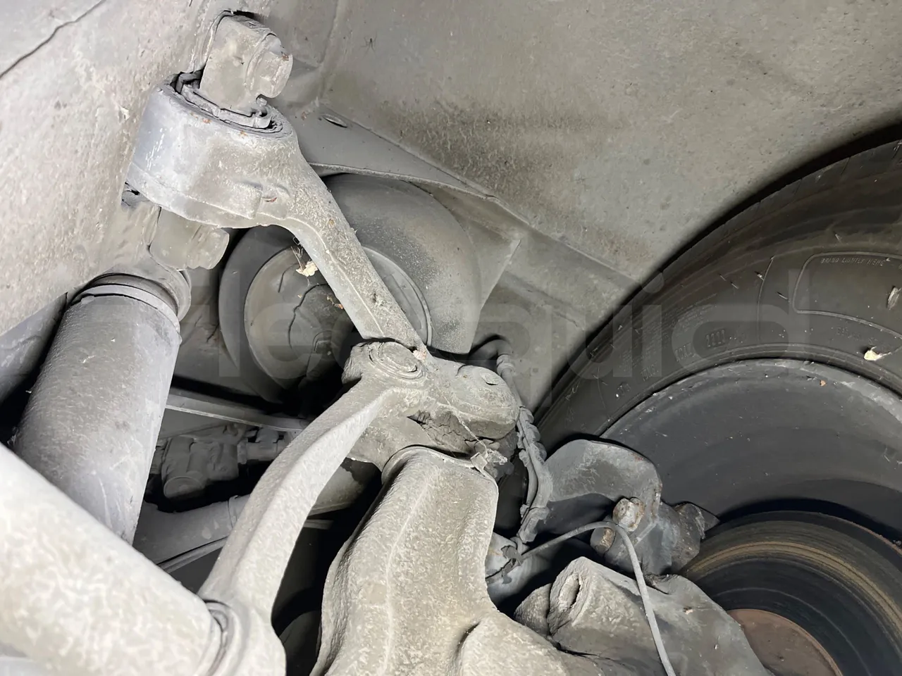 Mercedes-Benz Citaro O 530 LE - Euro5 - 220kW - 13.057mt - front air springs right