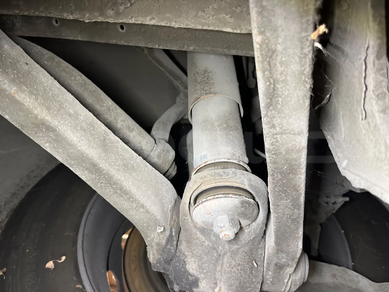 Mercedes-Benz Citaro O 530 LE - Euro5 - 220kW - 13.057mt - front shock absorbers left