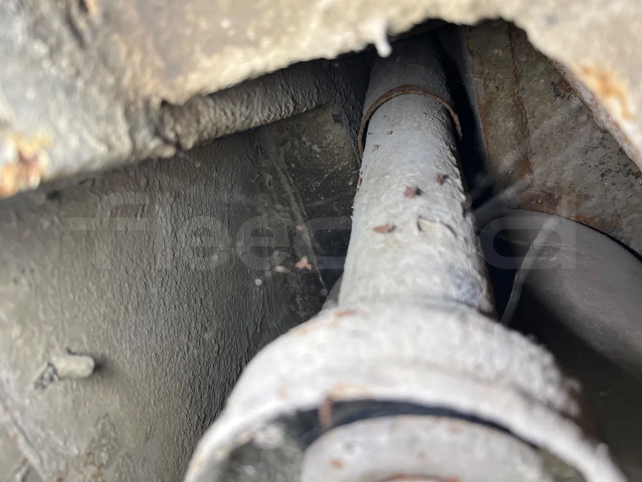 Mercedes-Benz Citaro O 530 LE - Euro5 - 220kW - 13.057mt - axle 2 shock absorbers 2 left