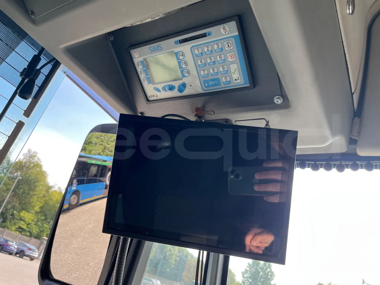 Mercedes-Benz Conecto 628B02-BD1GKEB/ Euro 6 - 265 Kw - 17.956 Mt - command unit indicators