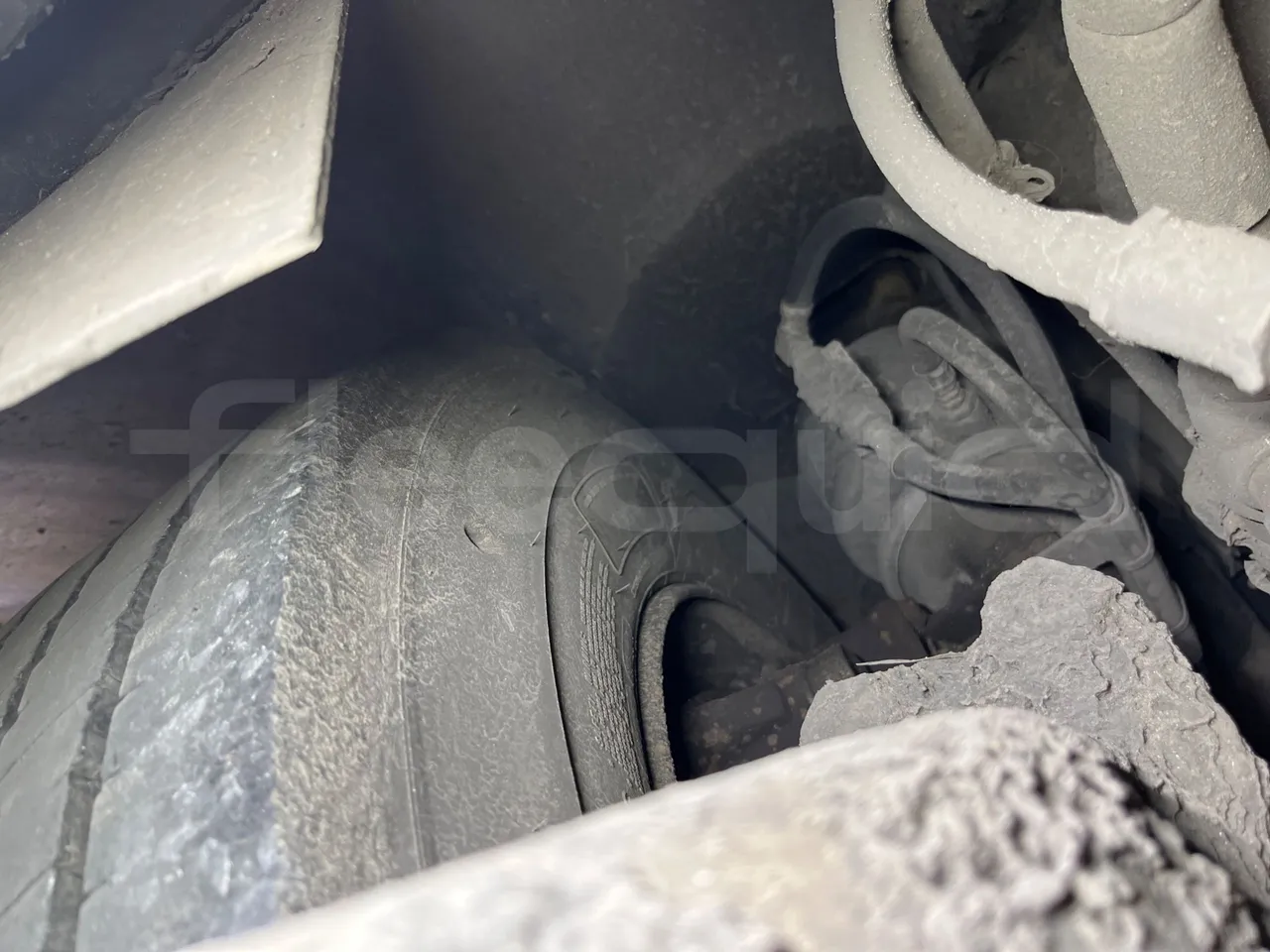 Mercedes-Benz Conecto 628B02-BD1GKEB/ Euro 6 - 265 Kw - 17.956 Mt - axle 2 caliper brakes left