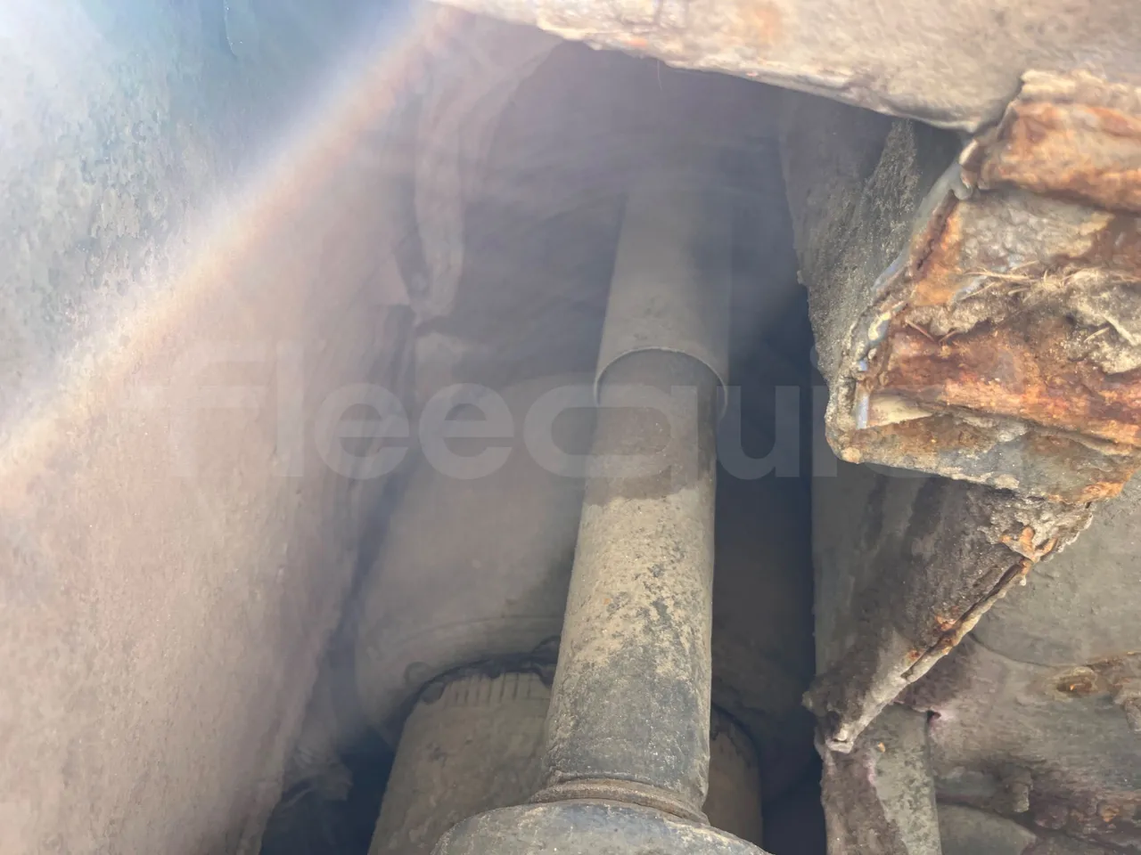 Mercedes-Benz Conecto 628B02-BD1GKEB/ Euro 6 - 265 Kw - 17.956 Mt - axle 3 air springs 2 left