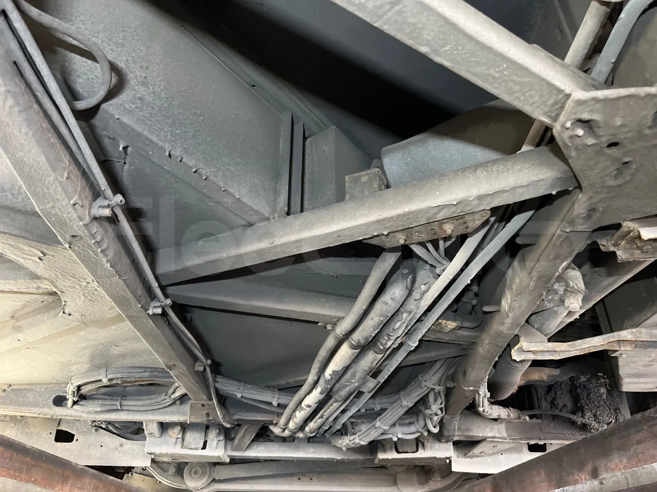 Mercedes-Benz Conecto 628B02-BD1GKEB/ Euro 6 - 265 Kw - 17.956 Mt - front undercarriage from front