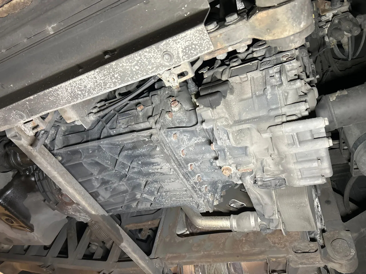 Irizar i6 13.35 - EUR6 - 330kW - 12.92m - gearbox photo