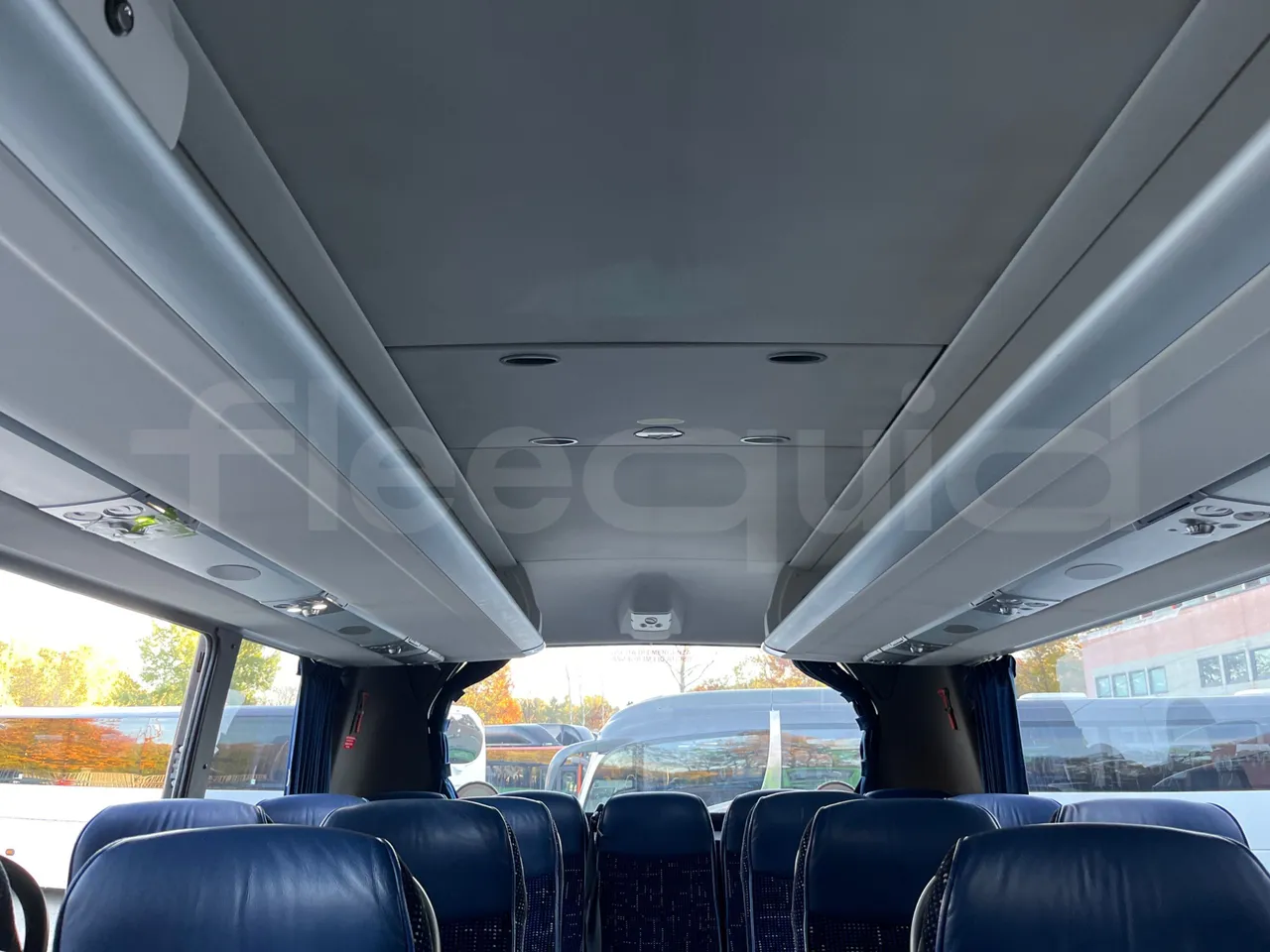 Irizar i6 13.35 - EUR6 - 330kW - 12.92m - roof hatch 1