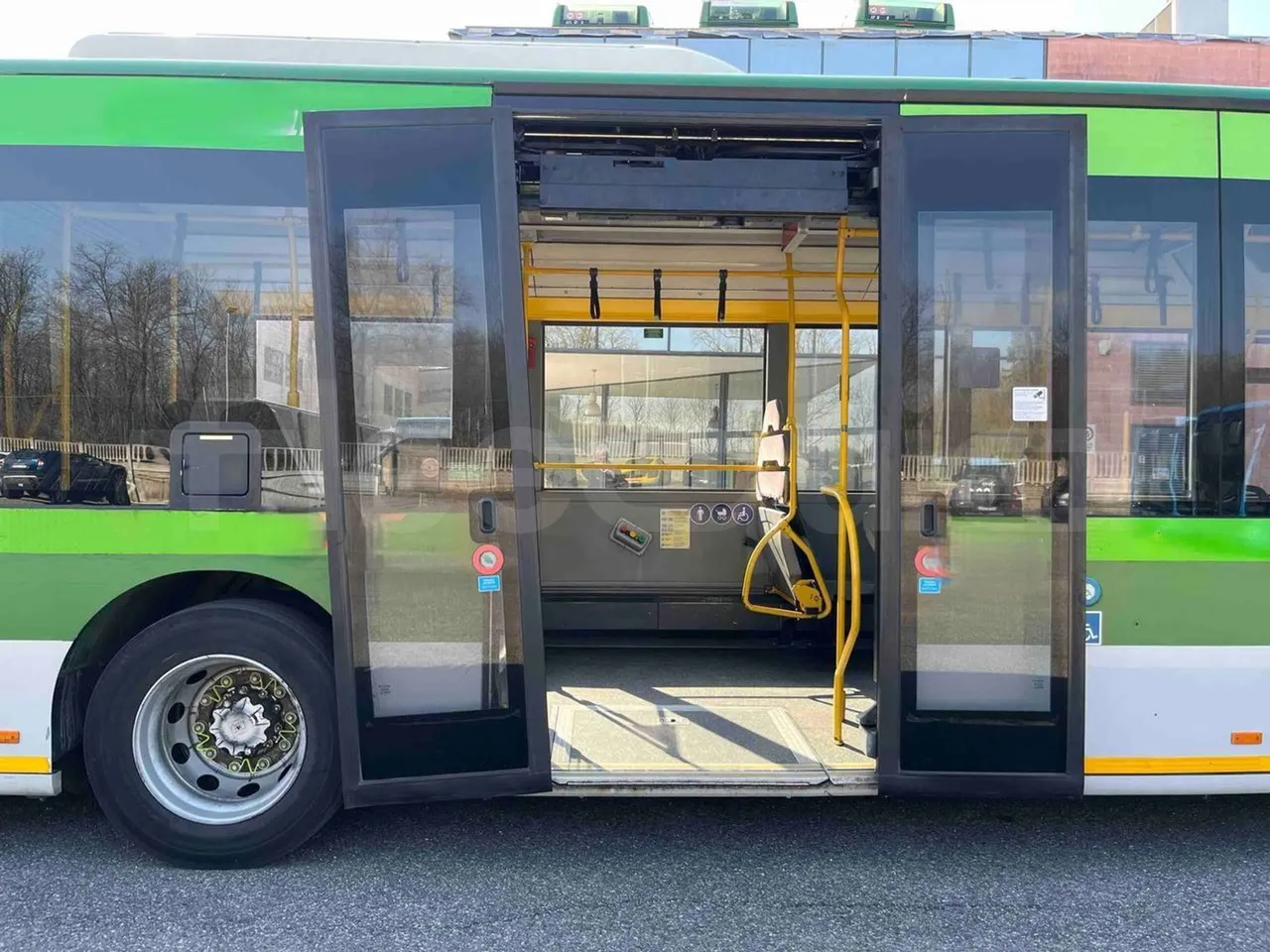 Mercedes-Benz Citaro G - Second Door Open
