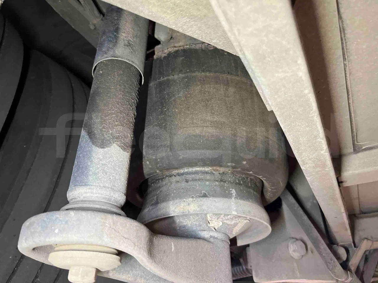Mercedes-Benz Citaro G - Third Axle First Air Springs Right Side