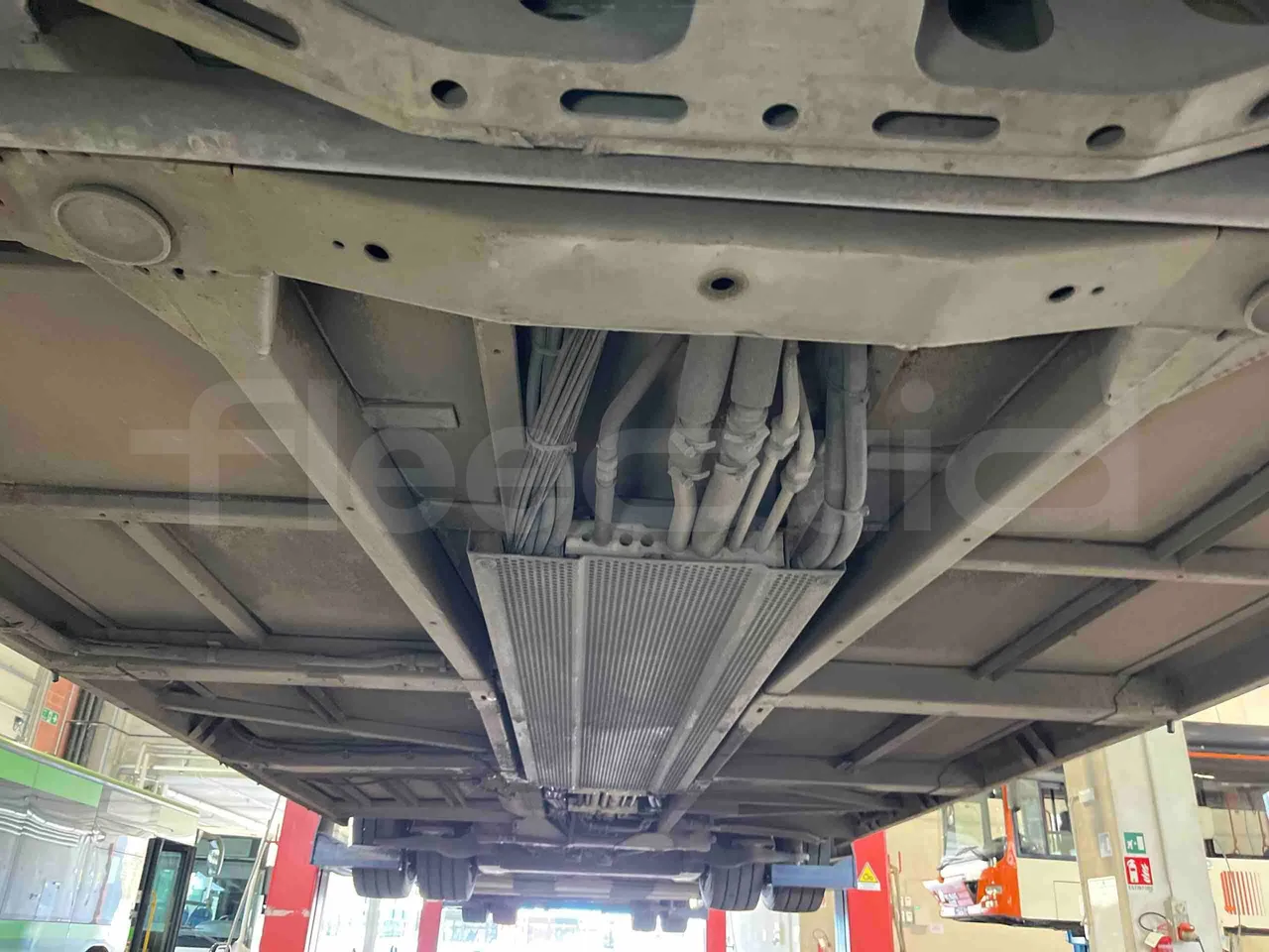 Mercedes-Benz Citaro G - Central Undercarriage