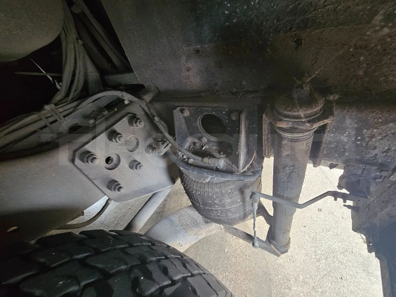 Scania Irizar K124EB / Euro 3 - 309 Kw - 12 Mt - axel 2 air springs 1 right