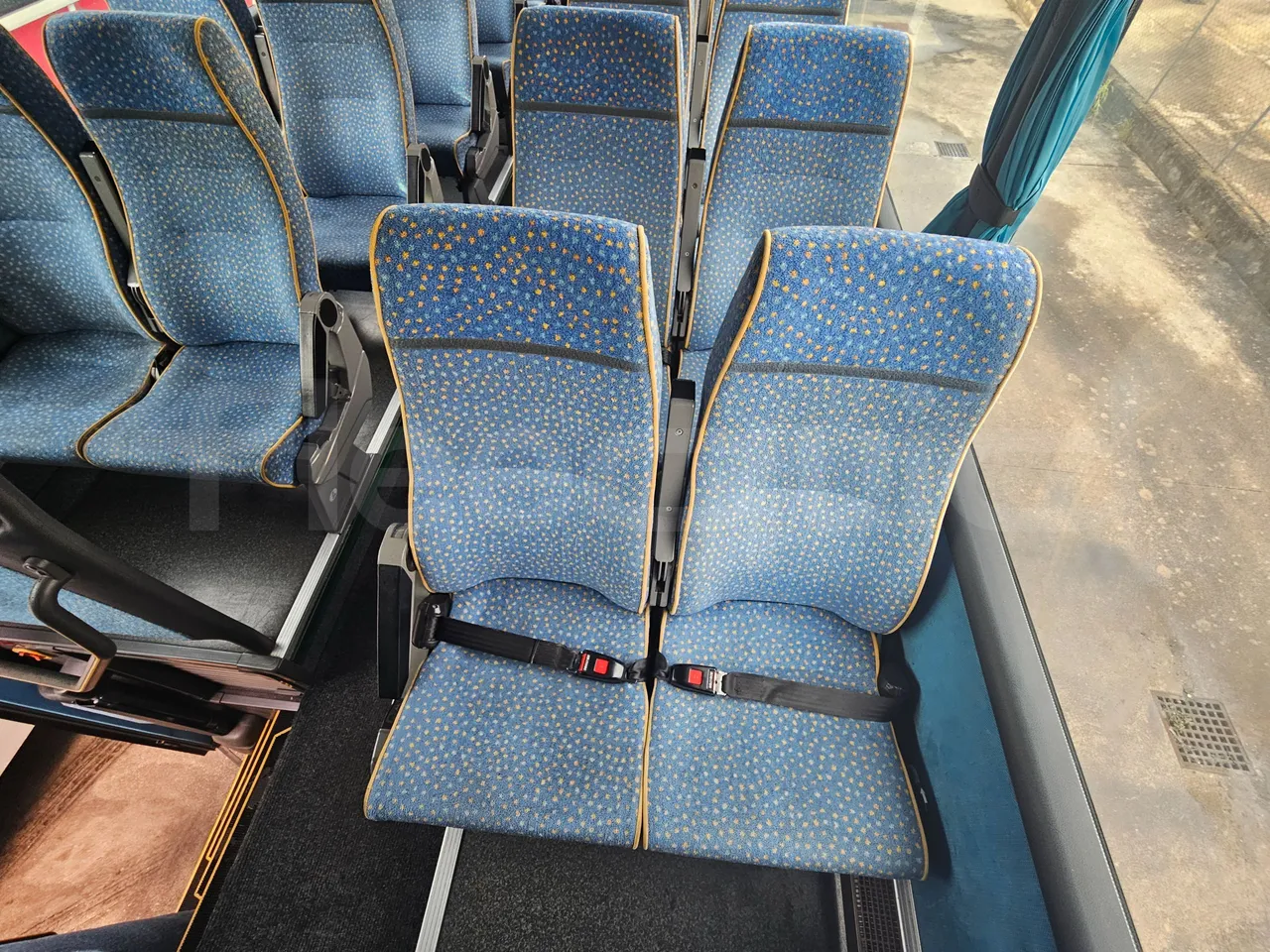Scania Irizar K124EB / Euro 3 - 309 Kw - 12 Mt - central seat safety belt