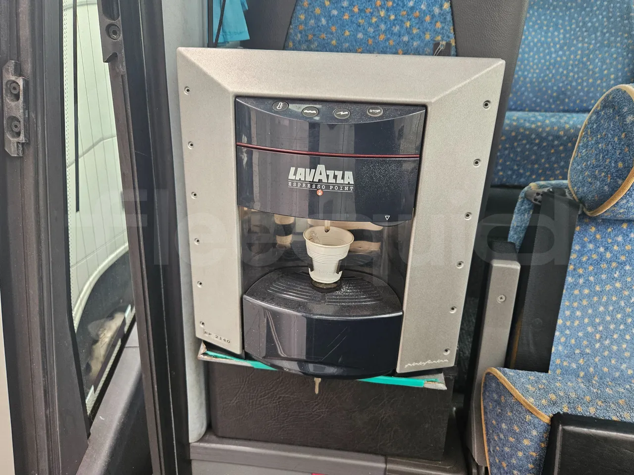 Scania Irizar K124EB / Euro 3 - 309 Kw - 12 Mt - coffee machine accessories