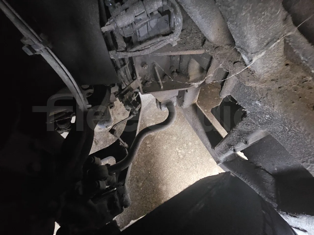 Scania Irizar K124EB / Euro 3 - 309 Kw - 12 Mt - front shock absorbers right