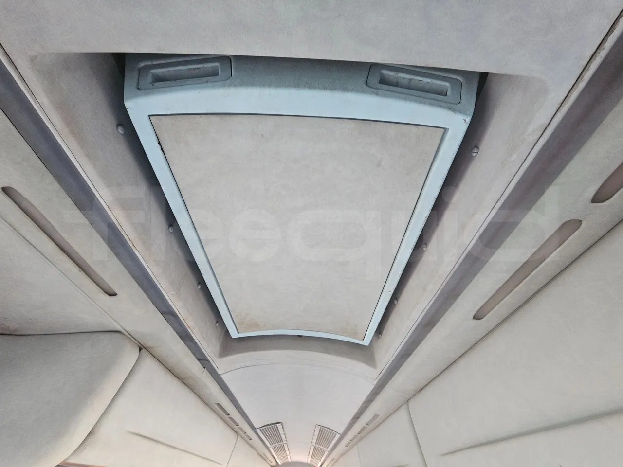 Scania Irizar K124EB / Euro 3 - 309 Kw - 12 Mt - roof hatch 2