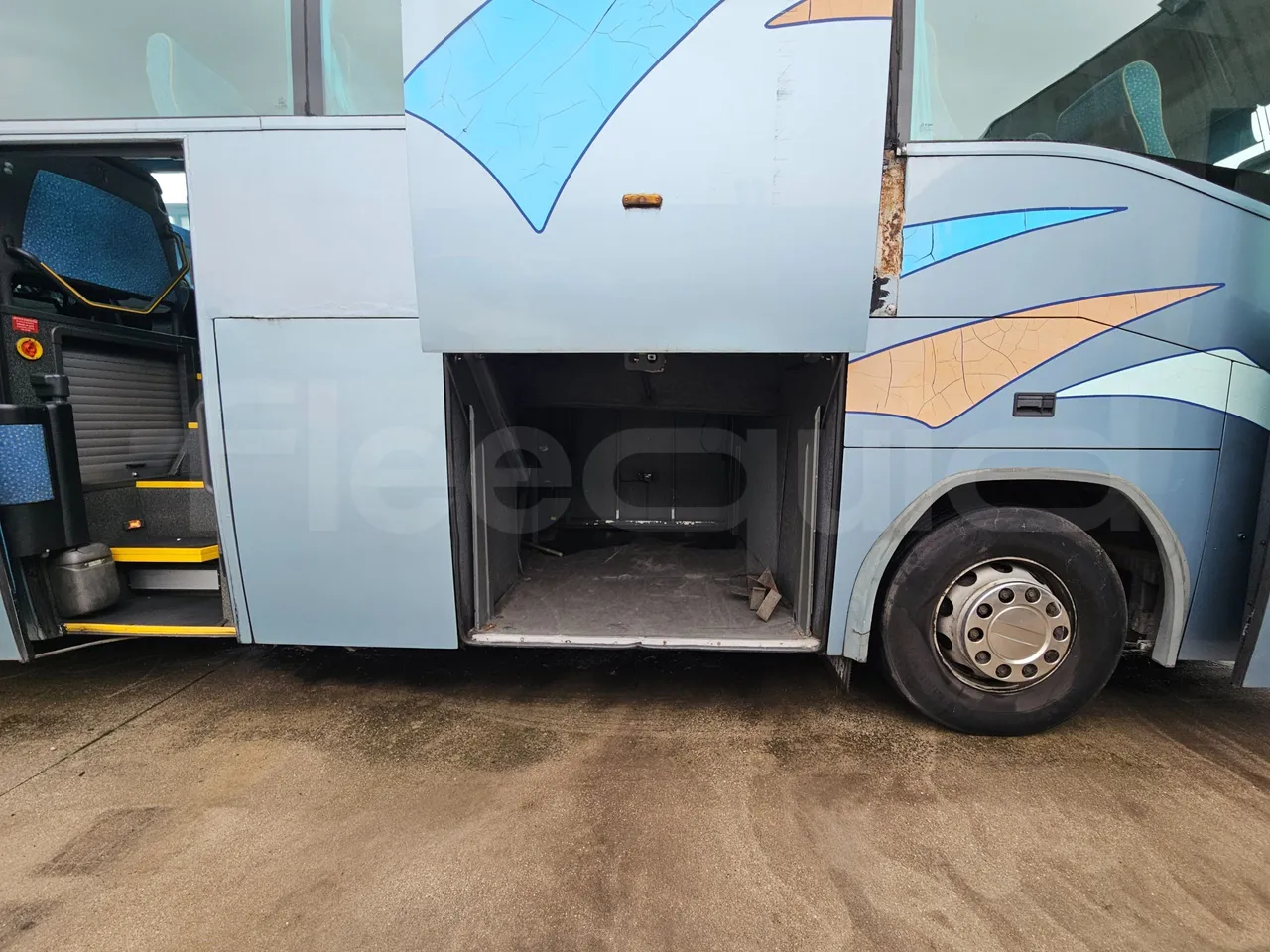 Scania Irizar K124EB / Euro 3 - 309 Kw - 12 Mt - luggage rack photo