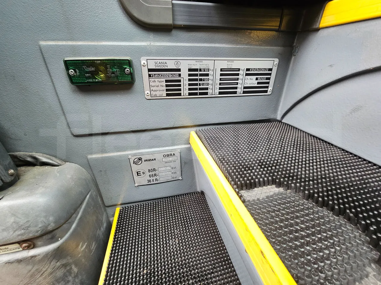 Scania Irizar K124EB / Euro 3 - 309 Kw - 12 Mt - vehicle plate photo
