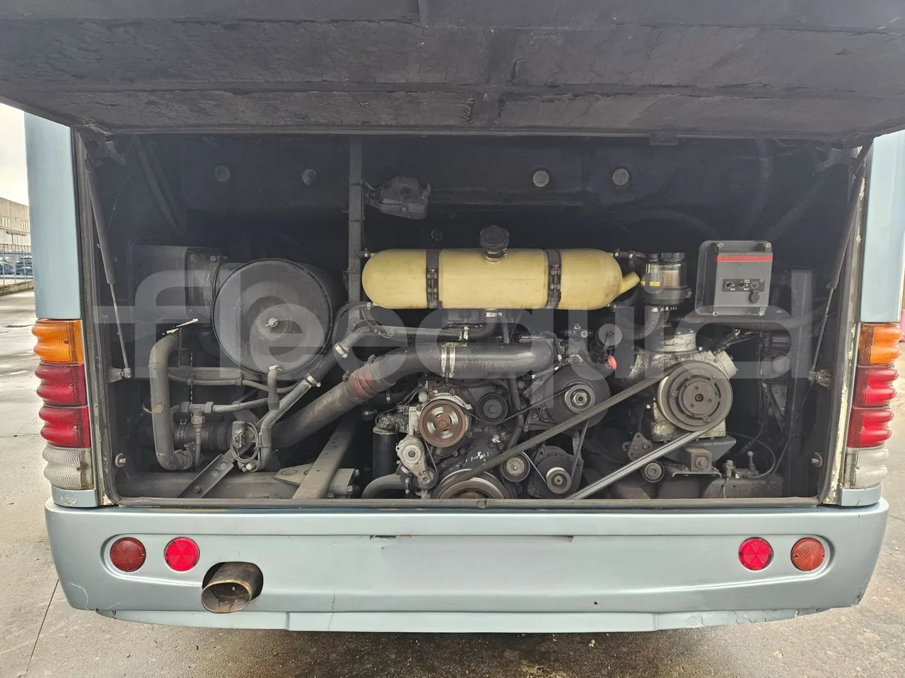 Scania Irizar K124EB / Euro 3 - 309 Kw - 12 Mt - rear hatch open