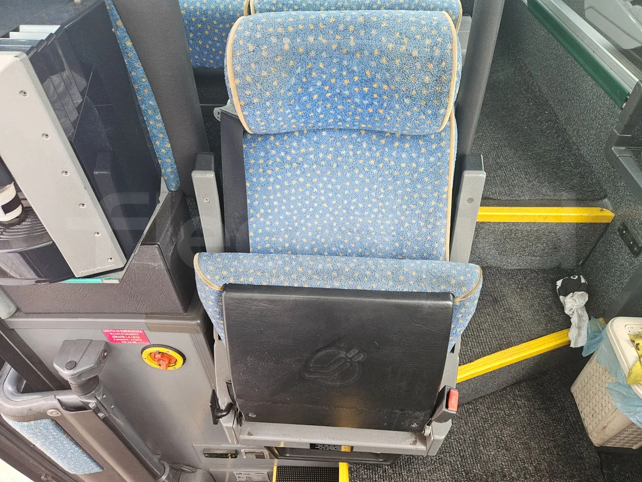 Scania Irizar K124EB / Euro 3 - 309 Kw - 12 Mt - hostess seat photo
