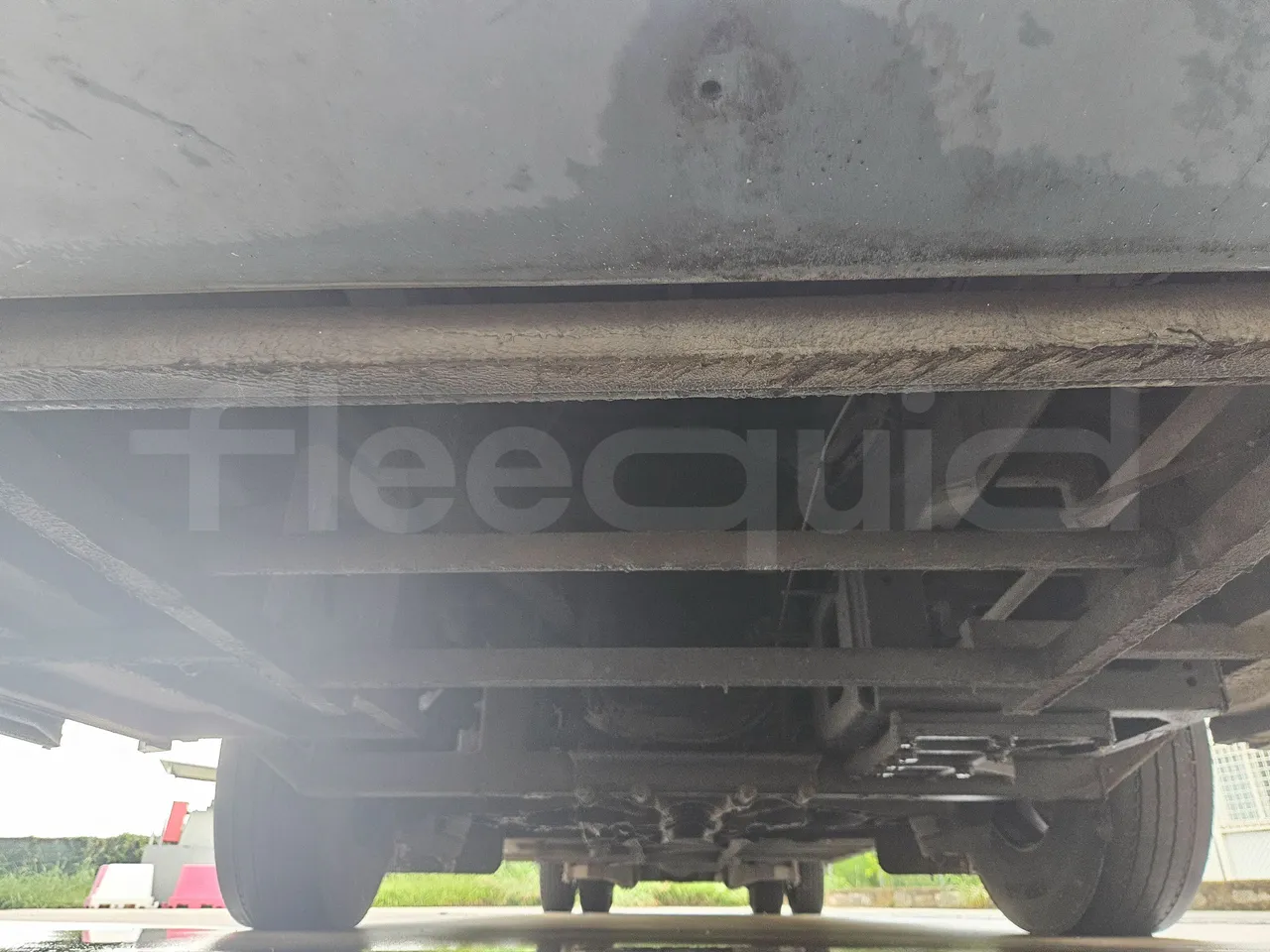 Scania Irizar K124EB / Euro 3 - 309 Kw - 12 Mt - front undercarriage from front