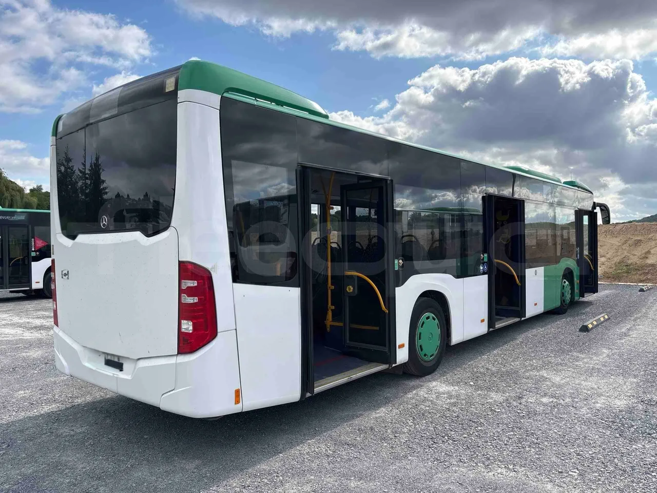 Mercedes-Benz Citaro - 3/4 right rear doors open
