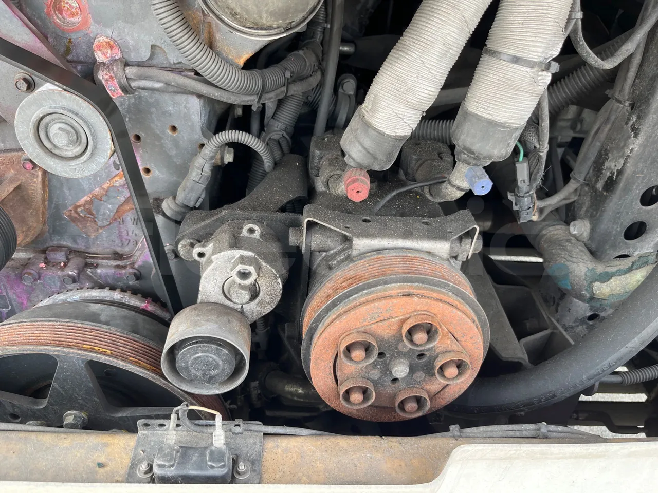 Vdl Citea LLE-120/255 405E1 - Euro6 - 182kW - 11.980mt - air conditioning compressor