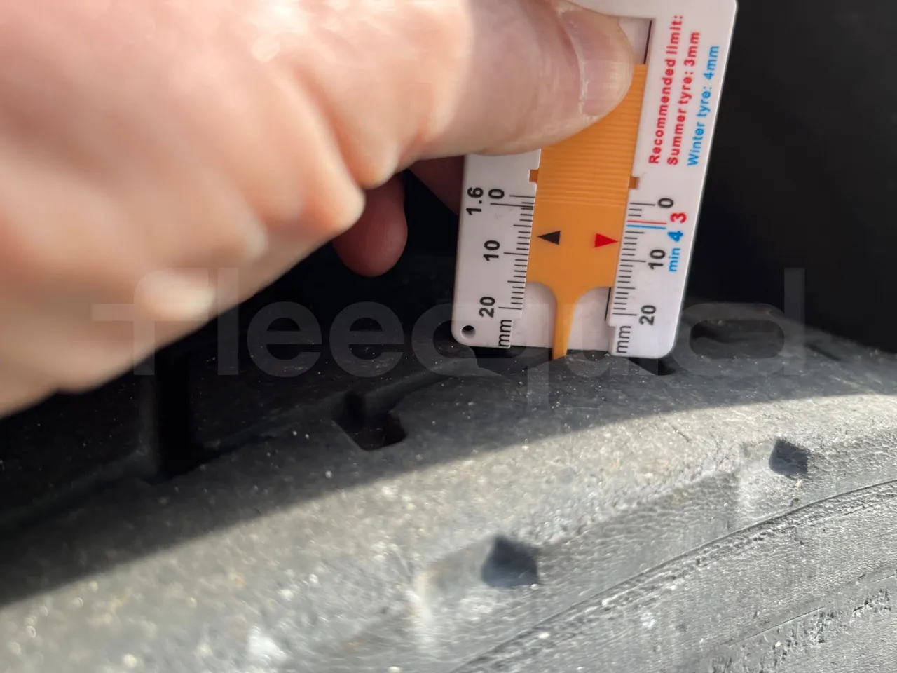 Vdl Citea LLE-120/255 405E1 - Euro6 - 182kW - 11.980mt - tread condition front tires left