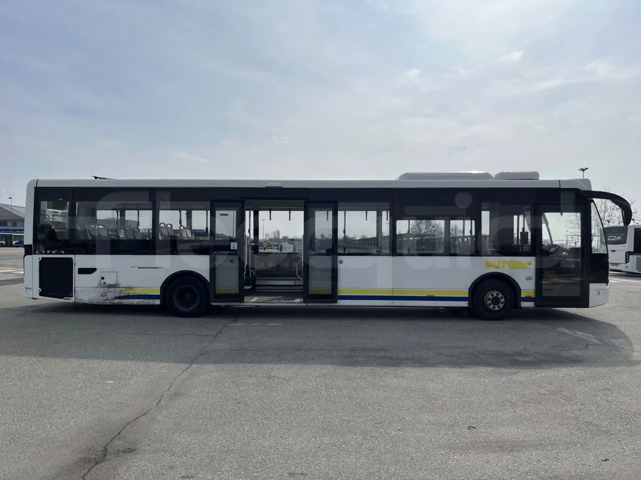 Vdl Citea LLE-120/255 405E1 - Euro6 - 182kW - 11.980mt - right side doors closed