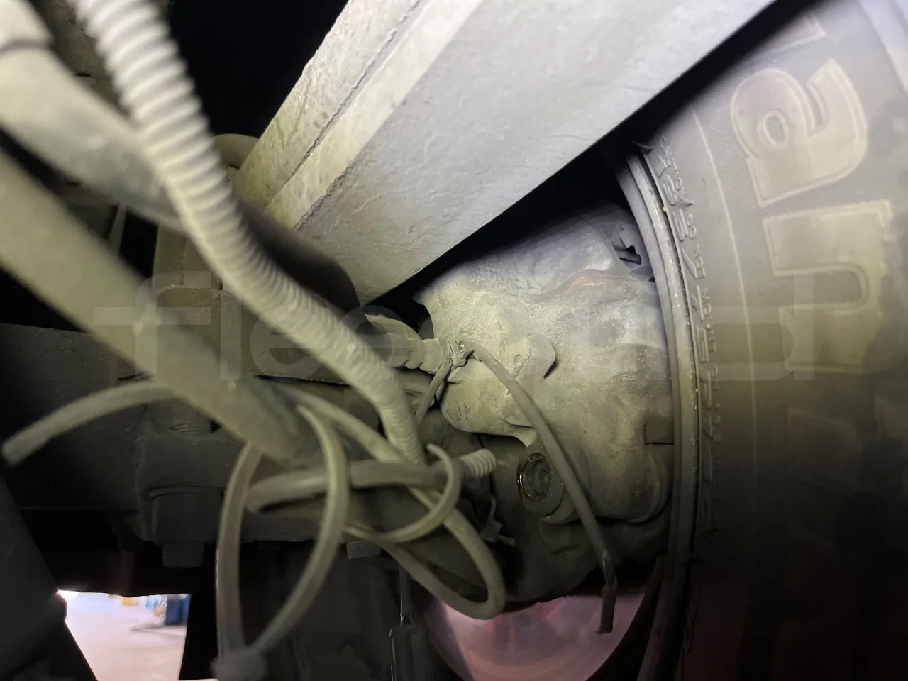 Iveco Daily A50C - EUR3 - 107kW - 6.948m - axle 2 caliper brakes left